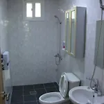 Cube Guesthouse
