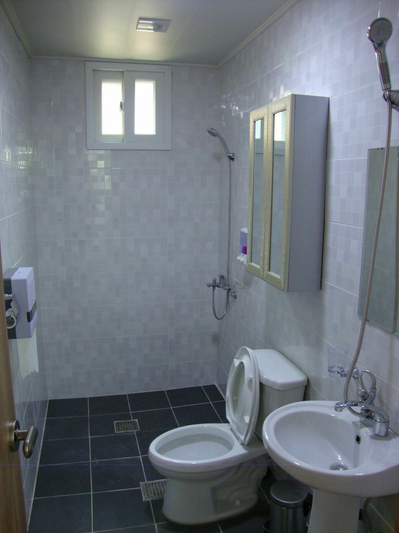Cube Guest house 2*